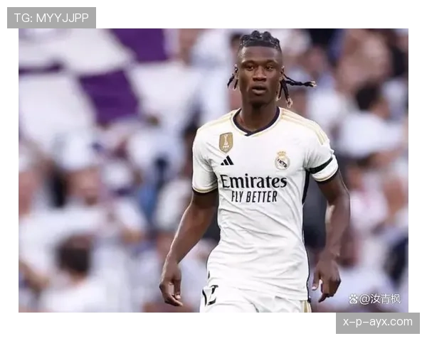 卡马文加赛场态度引发关注，专注表现赢得球迷点赞